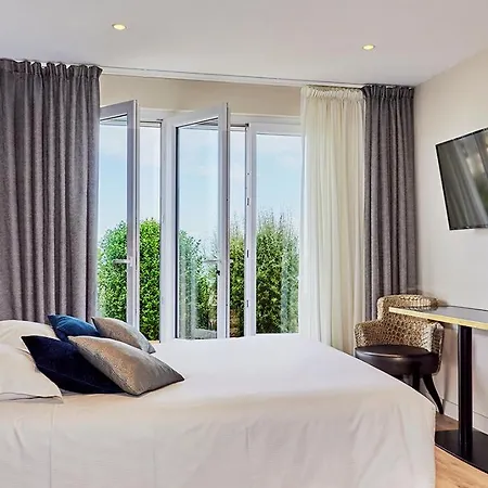 Отель La Cremaillere Hotel-restaurant 3*