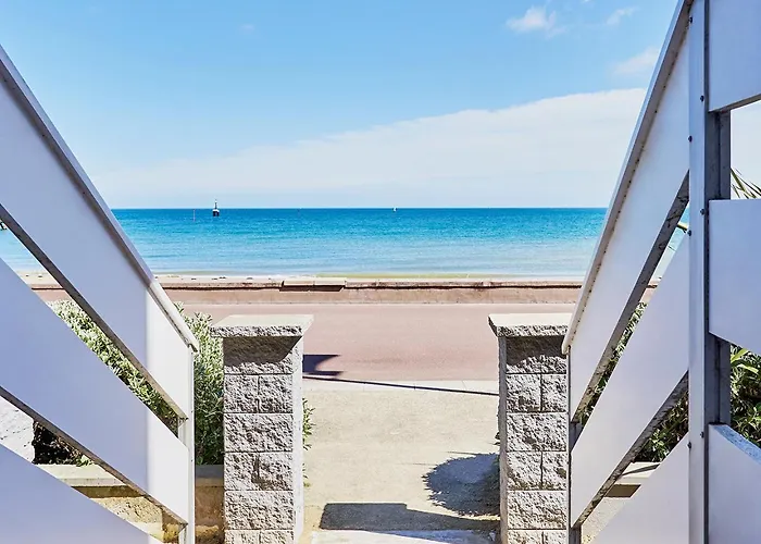 Отель La Cremaillere Hotel-restaurant 3*